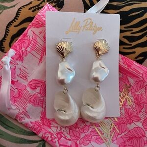 Lilly Pulitzer Gold and White Summer Serenade Shell Drop Earrings NWT